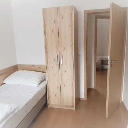 Apartmany Prima Nova Lake Nová Pec Buitenkant foto