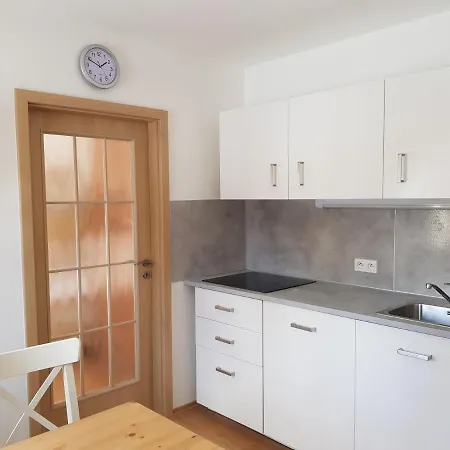 Apartmany Prima Nova Lake Nová Pec Buitenkant foto